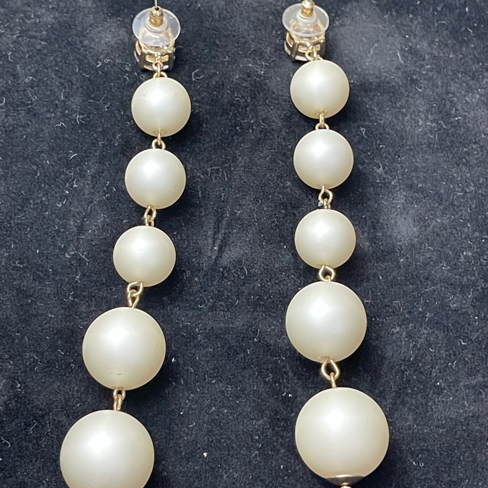 Pearl Dangle Earrings